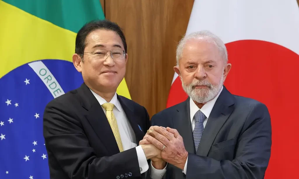 O primeiro-ministro Fumiu Kishida e presidente Luiz Inácio Lula. Foto: Antonio Cruz/ABr.